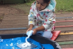 A2711B43-9657-440A-8418-7B5CA34E5091